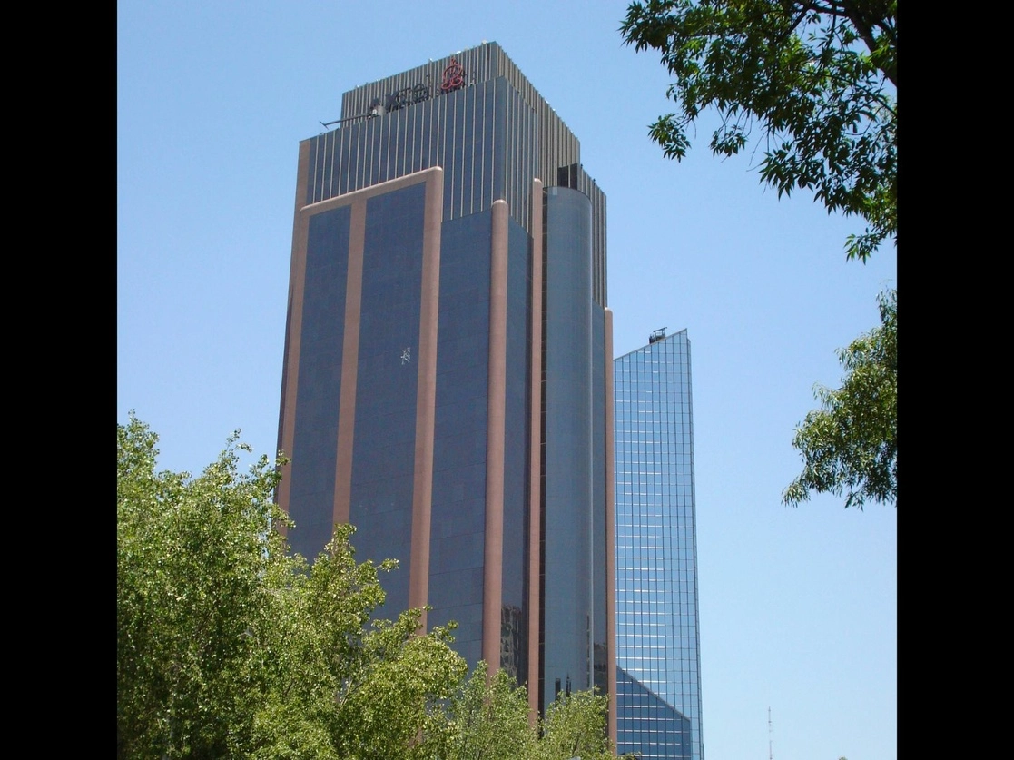 En la imagen, la Torre Axtel en Paseo de la Reforma. Foto tomada de Wikipedia / Archivo