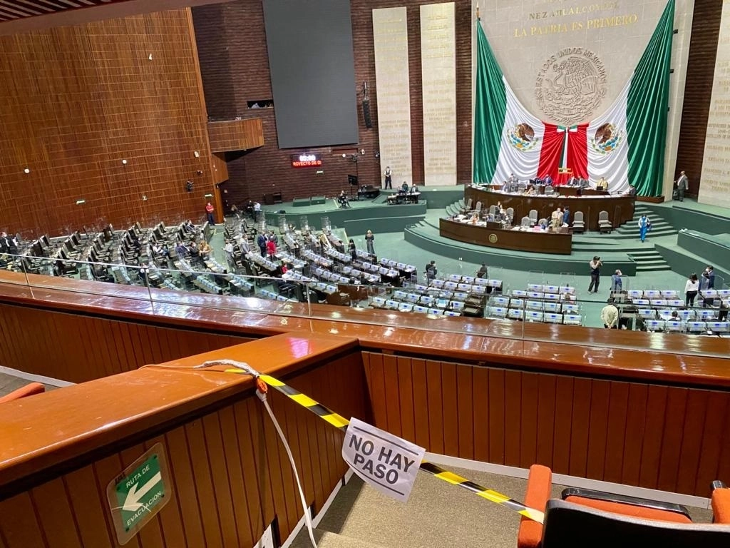 Aspecto del Salón de Plenos de la Cámara de Diputados en su sesión ordinaria de este miércoles 14 de octubre. Imagen Enrique Méndez