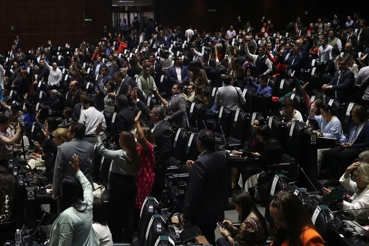 Diputados votan durante la sesión ordinaria en San Lázaro, en la Ciudad de México, el 5 de septiembre de 2023. Foto Yazmín Ortega Cortés