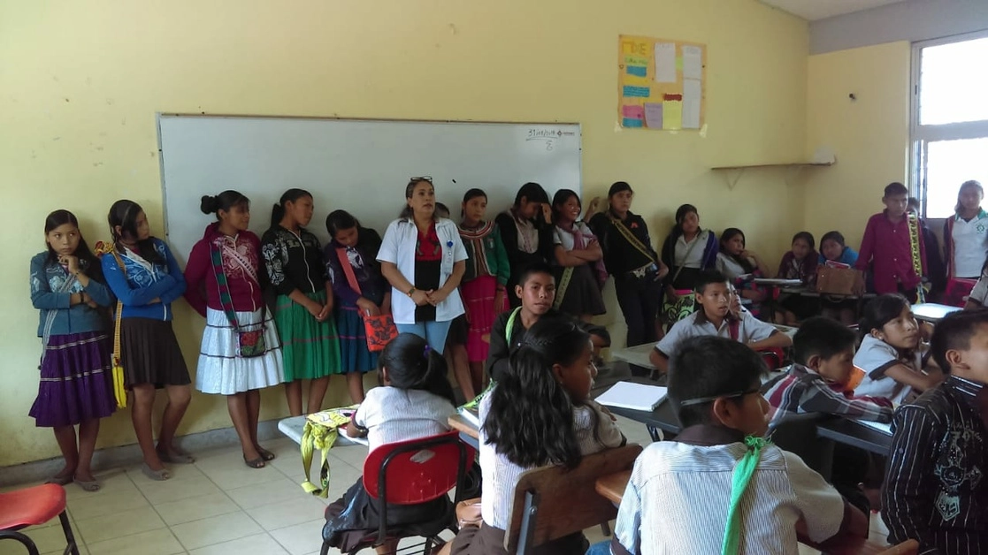 Las posadas en escuelas de Nayarit se realizarán con aforo del 75 por ciento si se realizan en espacios cerrados. Foto tomada de la cuenta de Twitter @COFEPRIS