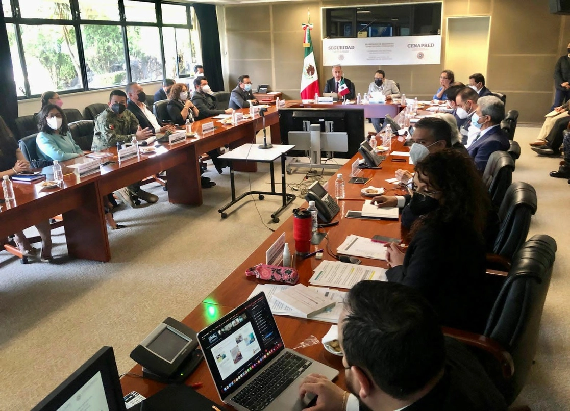 La secretaria de Seguridad y Protección Ciudadana, Rosa Icela Rodríguez Veláz, encabezó la Junta de Gobierno del Cenapred. Foto SSPC