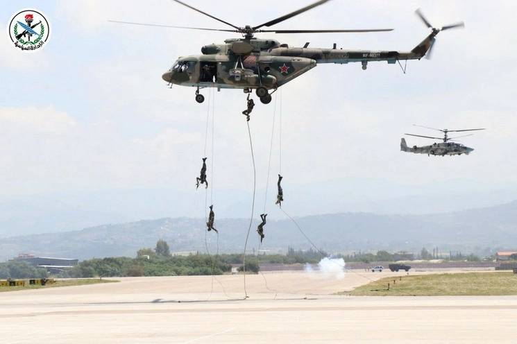Desfile militar en Arabia Saudita. Foto Afp