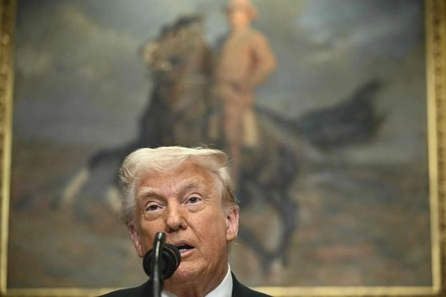 El presidente de EU, Donald Trump durante un encuentro con ejecutivos del fabricante surcoreano de automóviles, Hyundai Motor Company. Foto 
