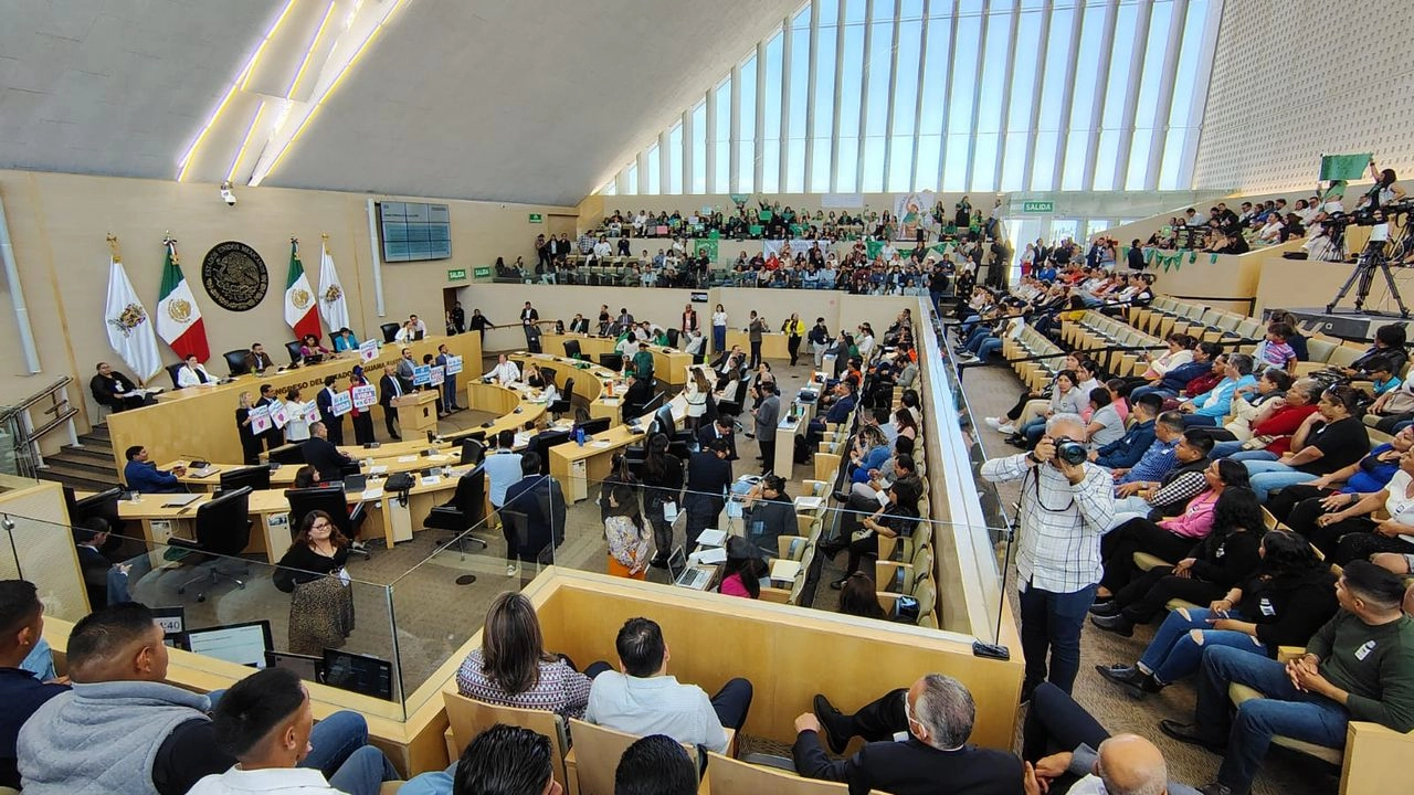 El PAN logró archivar la iniciativa con el apoyo de la única diputada del PRD, María del Pilar Gómez Enríquez, y con los votos de las diputadas del PRI y del PVEM. Foto 