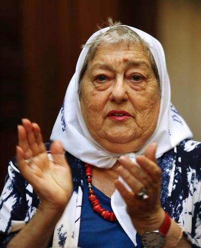Hebe de Bonafini es presidenta de la Asociación de Madres de Plaza de Mayo. Foto Afp/ archivo
