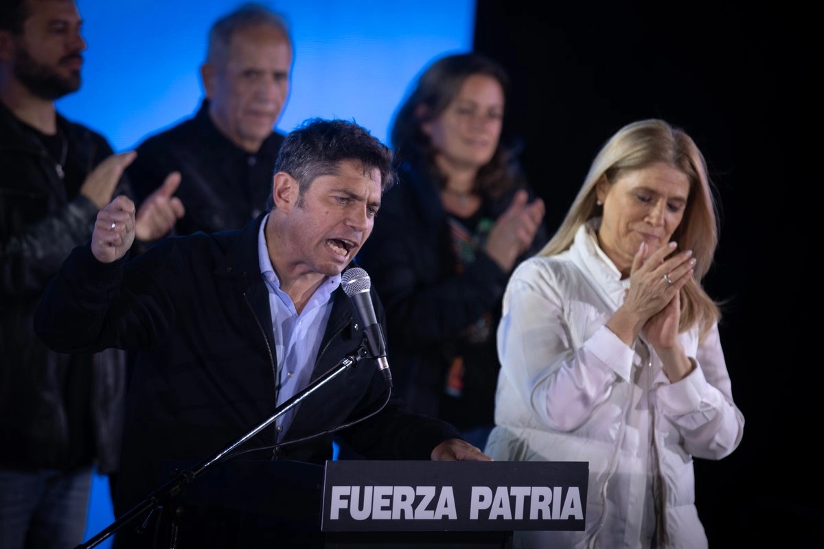 En una carta pública dirigida al presidente Milei, el gobernador de la provincia de Buenos Aires, Axel Kicillof, le señaló que “su política económica está destruyendo el tejido social y productivo de la Argentina”. Foto