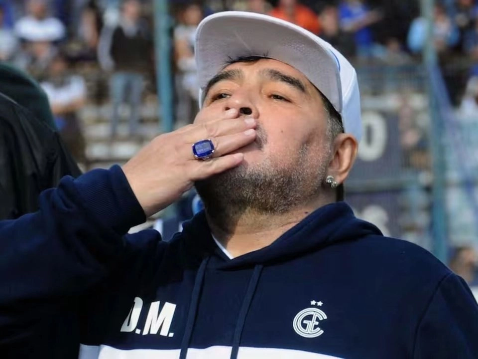 Los cuatro agentes realizaron las primeras actas policiales que figuran en la causa refiriéndose al deceso de Maradona y la secuencia de hechos que presenciaron en la vivienda.