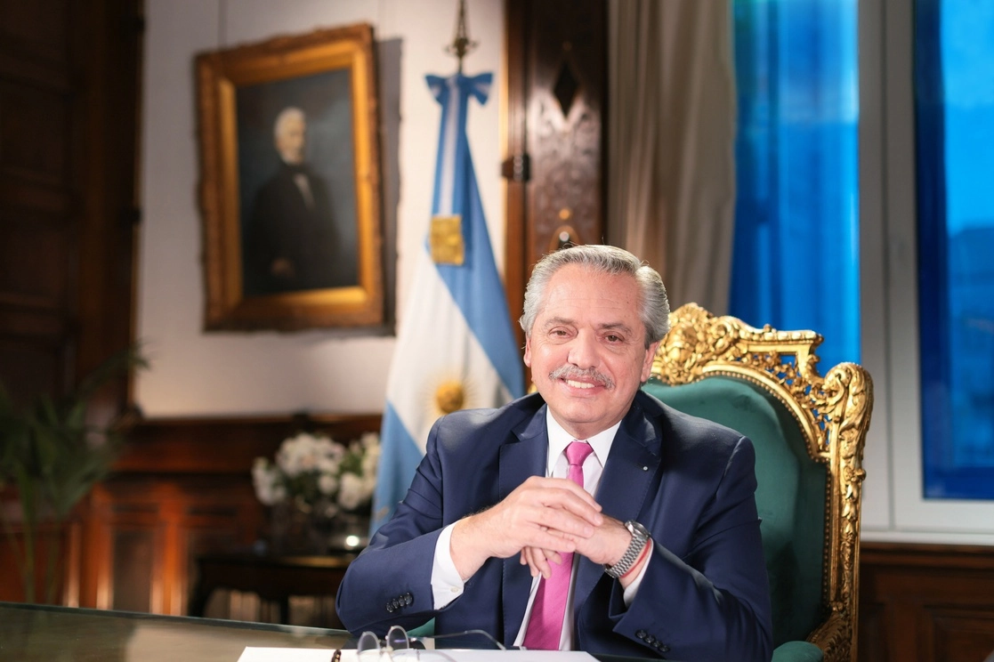 Alberto Fernández, presidente de Argentina, durante su mensaje de navidad. Foto Xinhua