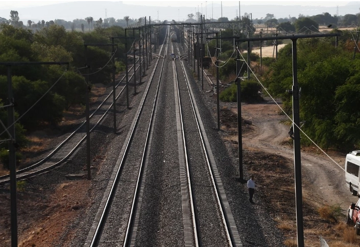 El área donde comienzan las obras del tren México-Querétaro en Pedro Escobedo. Foto 