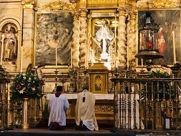 La Iglesia Católica señaló que  en octubre dedica a promover el Santo Rosario. Foto tomada de la página de Facebook @ArquidiocesisdePuebla
