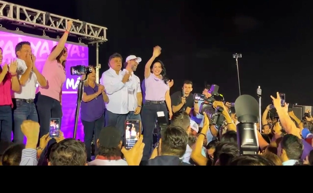 Abdala Carmona enfatizó su arraigo en Nuevo Laredo y su compromiso de luchar por una gestión municipal centrada en las verdaderas demandas de la población. Foto La Jornada