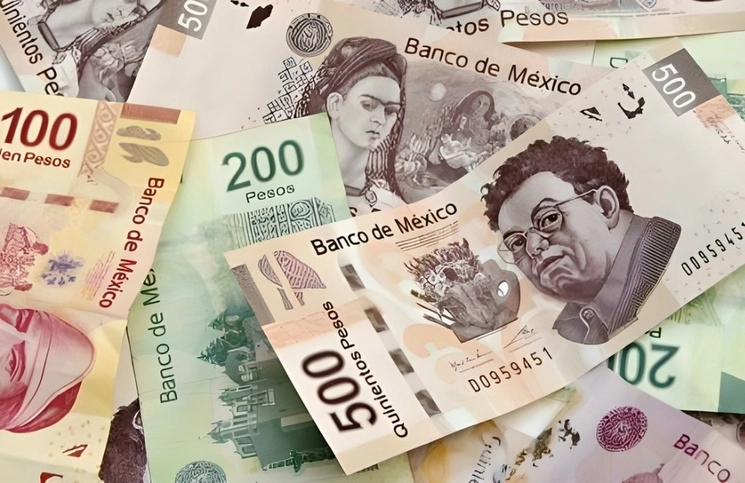 El peso comenzó la sesión con una depreciación de 0.10 por ciento o 1.7 centavos. Foto La Jornada /Archivo