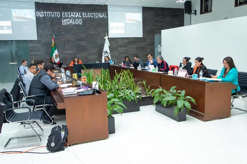 En estos comicios se obligó a todos los partidos políticos a postular mujeres en 27 municipios. Foto Ricardo Montoya