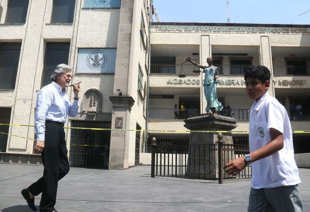 Durante el periodo de campañas de dos meses, las personas candidatas a cargos de elección del Poder Judicial de la Federación podrán difundir su trayectoria profesional y méritos.