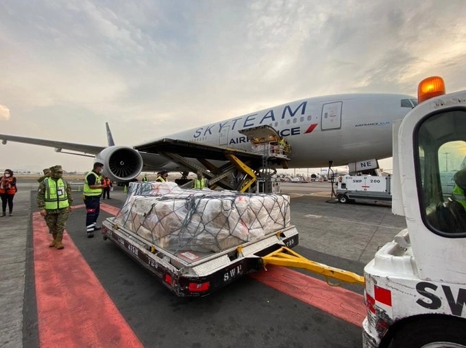 CureVac aplicará su fase III entre 40 mil voluntarios en diferentes países del orbe. Foto tomada de la cuenta de Twitter @m_ebrard 