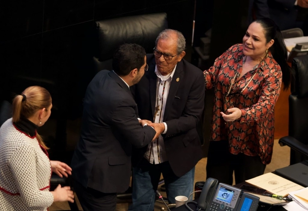 Arturo Lona, Obispo de Tehuantepec durante una visita al Senado de México en 2019. Foto Cuartoscuro