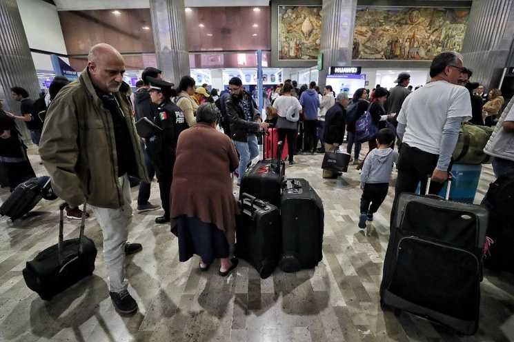 Doce de los 19 aeropuertos que conforman la red del organismo, reportaron crecimiento porcentual. Foto Marco Peláez