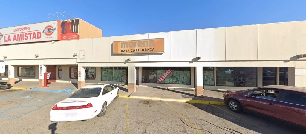 Las oficinas de Morena en Mexicali, BC, se encuentran al interior de la Plaza Mandarín. Imagen tomada de Google Street View