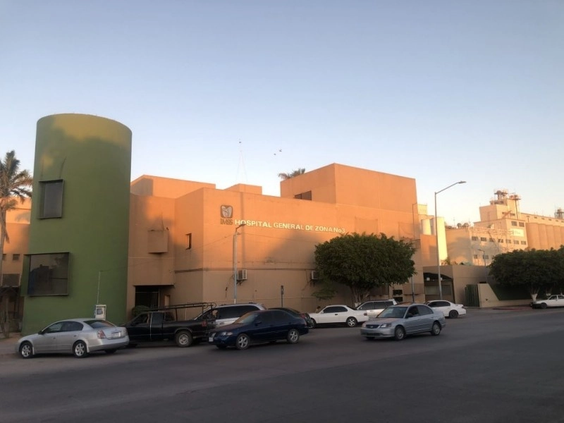 Clínica de Navojoa donde fue el asalto. Foto La Jornada