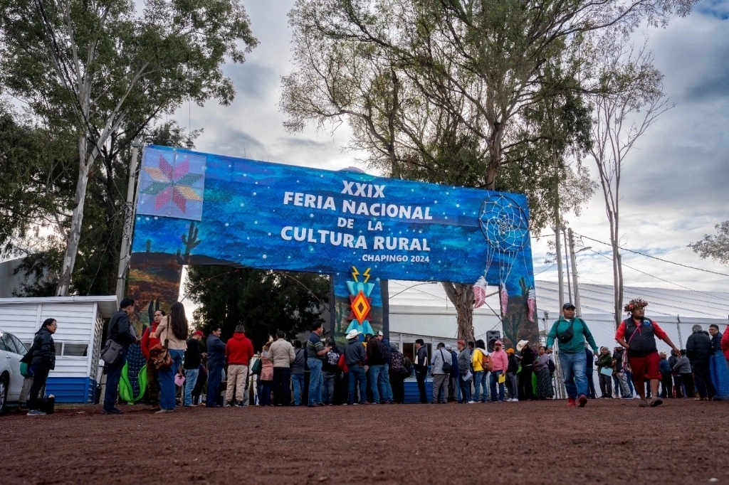 La Feria Nacional de la Cultura Rural se llevó a acabo del 3 al 13 de octubre en donde se estima que acudieron 170 mil visitantes y el costo de acceso fue de 60 pesos. Foto Javier Salinas Cesáreo