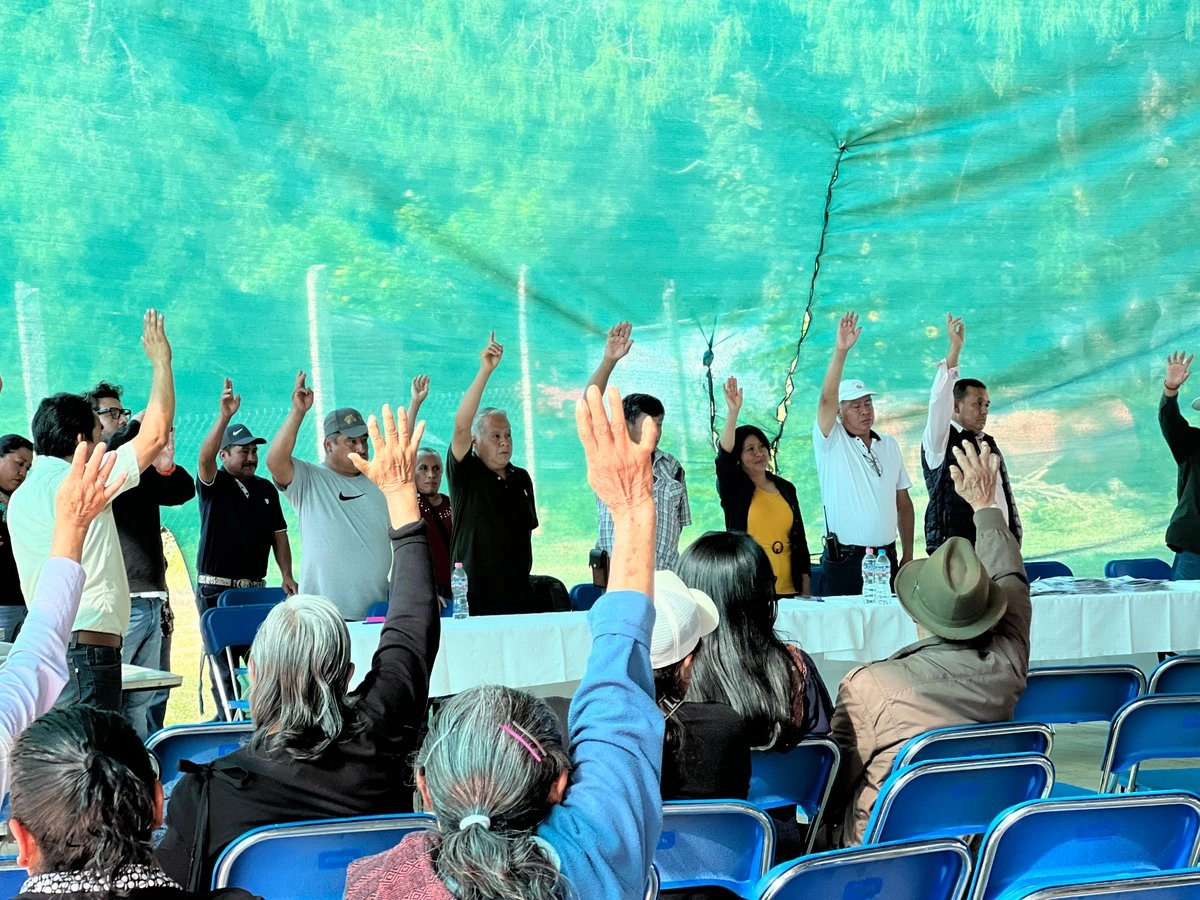 La Asamblea Comunitaria de Pueblos, Barrios y Colonias de Tepoztlán, rechazó los resultados de la elección del comité de Bienes Comunales del pasado 26 de octubre, en el que resultó electo Miguel Cuevas Palma. Foto 