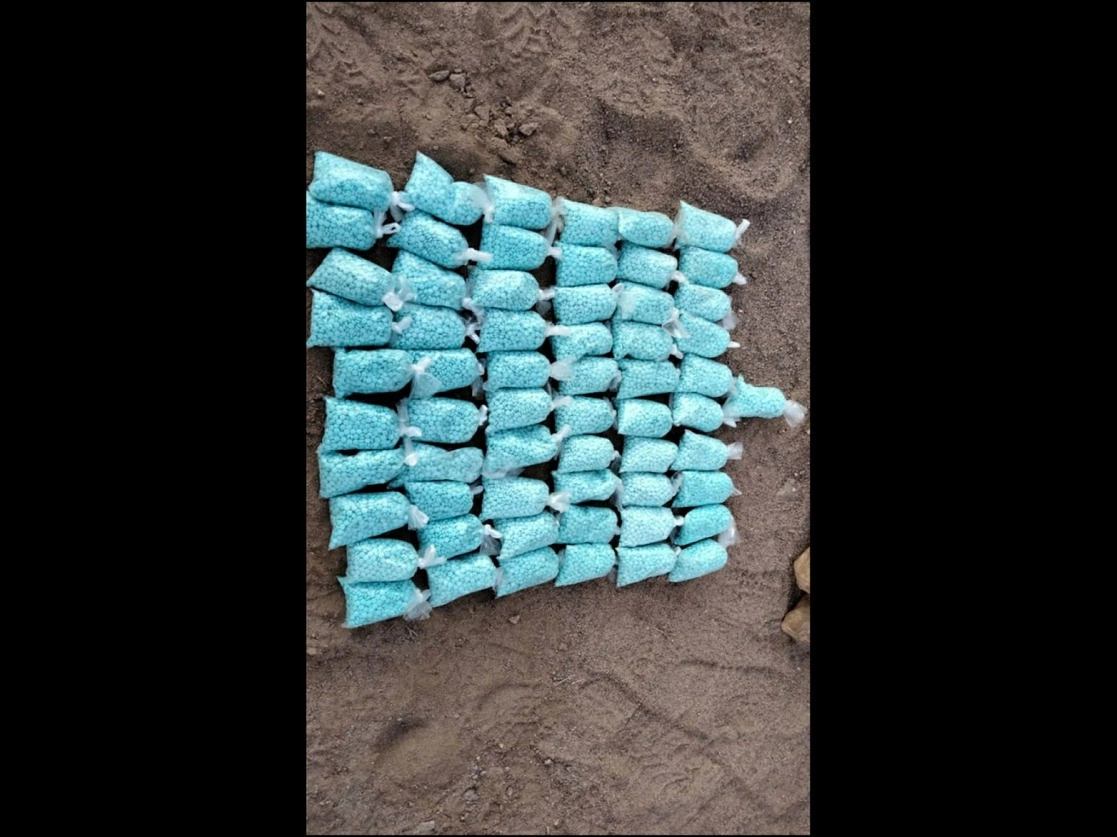 En noviembre de 2021, el Ejército Mexicano aseguró 61 mil pastillas de posible fentanilo en Sonora y Baja California. Foto Cuartoscuro