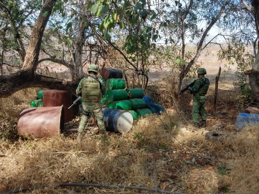 Uno de los dos narcolaboratorios hallados en Durango. Foto cortesía Sedena 
