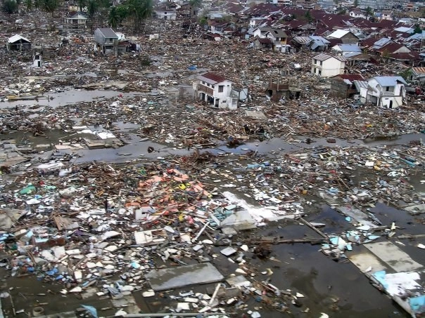 “Como sociedad debemos estar asustados con el cambio climático, es lo que provoca el aumento en los desastres naturales", dijo Richard Schneider, director regional de Siniestros en Latinoamérica para Swiss Re. Foto @SwissRe