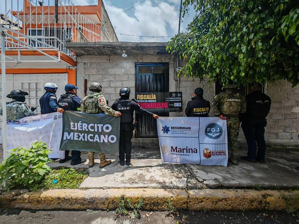 Realizaron 12 cateos y 19 inspecciones en inmuebles ubicados en Chalco, Chiautla, Chicoloapan, Chimalhuacán, Ecatepec, Huehuetoca, La Paz, Nezahualcóyotl, San Antonio La Isla, Tenango, Tezoyuca y Toluca.