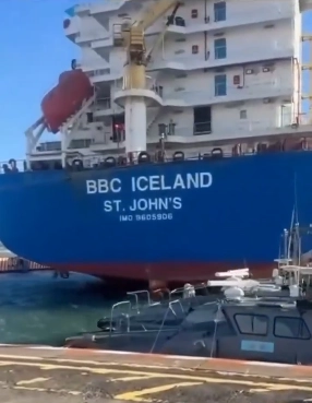 La Capitanía de Puerto en conjunto con la Semar y la compañía de seguro son las encargadas de realizar las investigaciones y con base en ello determinar qué fue lo que sucedió. Foto @crane1000com
