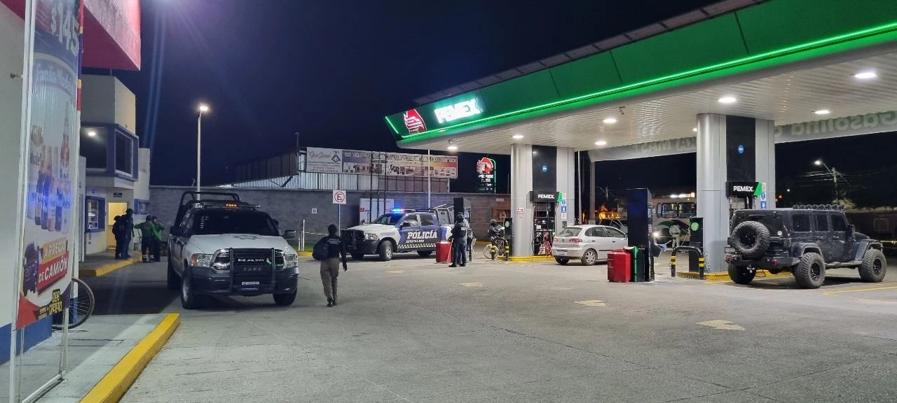El centro de distribución clandestino estaba en un inmueble en Loma de Comanjilla ubicado en la carretera León–Comanjilla, entre la carretera federal León-Silao. Foto 