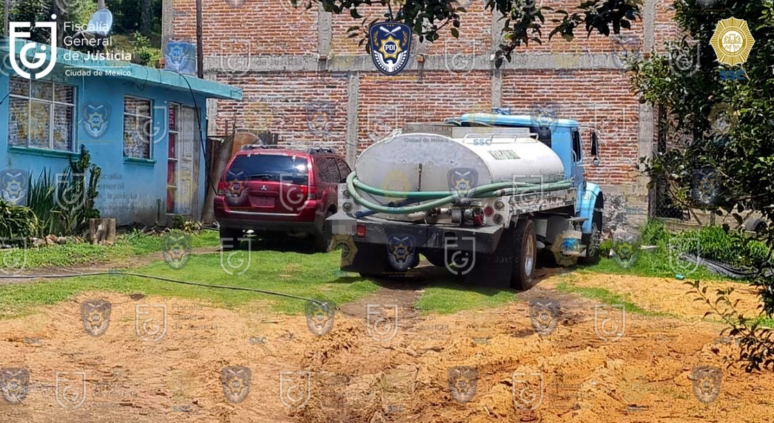 La toma clandestina de agua fue detectada en un cateo a un domicilio de la colonia Lomas de Tecamecátl, en Tlalpan. Foto SSC