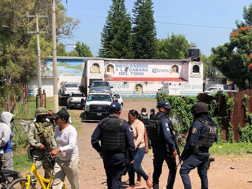 Un grupo armado asesinó a 11 personas en un centro nocturno de Jaral del Progreso, Guanajuato. Foto Gerardo García