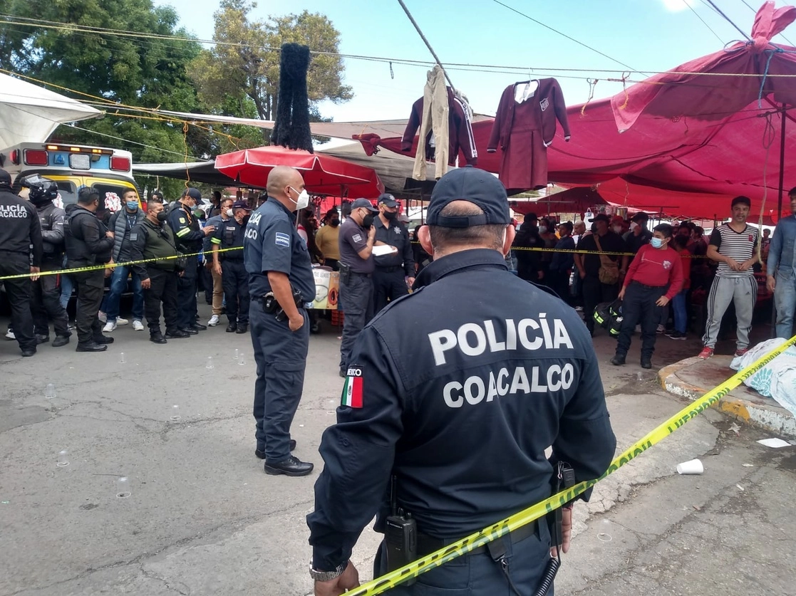 La policía municipal acordonó la zona. Foto 'La Jornada'