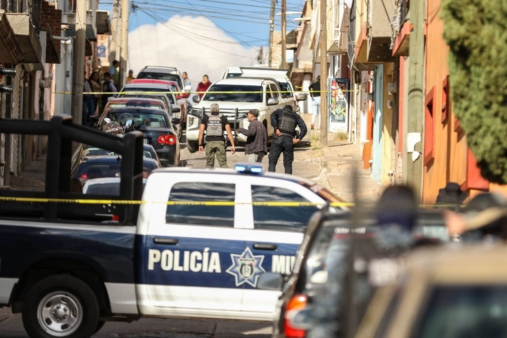 Al lugar arribaron elementos de la SSP y de la FGE de Veracruz, quienes tomaron conocimientos de los hechos e implementaron un operativo para dar con los responsables. Foto Cuartoscuro