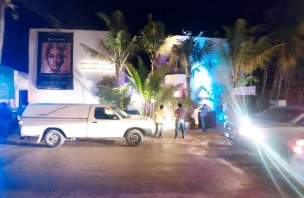 El establecimiento Art Beach está ubicado en el kilómetro 7 de la carretera Tulum-Boca Paila. Foto Fiscalía General del Estado