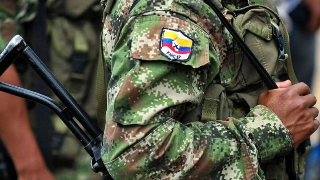 Aunque el acuerdo de paz mermó la violencia política, Colombia aún lidia con grupos armados que se lucran del narcotráfico. Foto Europa Press