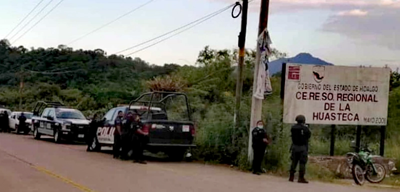 Policías en el cereso de Jaltocán, Hgo.

