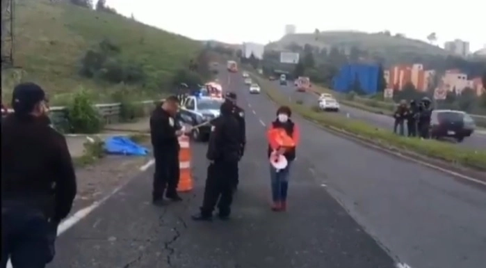 El cadáver de la menor fue abandonado en la zona boscosa contigua a la carretera Chamapa-Lechería, en Naucalpan, Edomex. Foto La Jornada San Luis/Archivo