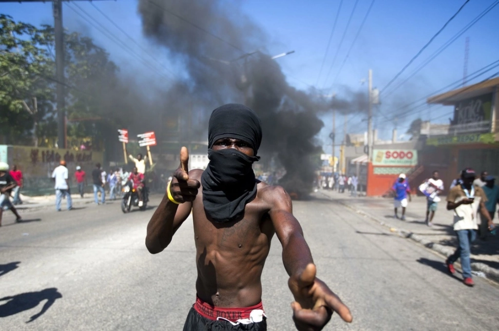 Imagen de archivo de las calles de la capital haitiana, Puerto Príncipe. Foto Ap