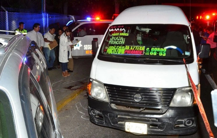 Los asaltos al transporte en el Estado de México han sido una queja frecuente de los usuarios. Foto Cuartoscuro