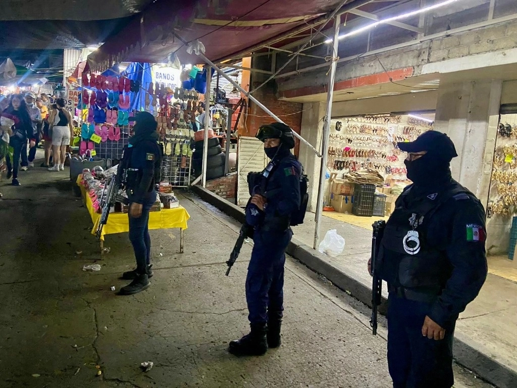 Los tres cadáveres fueron encontrados al interior de una camioneta en calles de Chilpancingo, Guerrero. Foto Tomada de X @SSPGro / Archivo