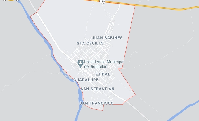 Los cuerpos calcinados se encontraban dentro de un vehículo Marca Nissan, tipo March, en el tramo de terracería de la Ranchería Santo Tomás, en el municipio de Jiquipilas, Chiapas. Imagen tomada de Google Maps