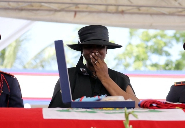 Martine Moïse durante el funeral de su esposo Jovenel Moïse. Foto Afp

