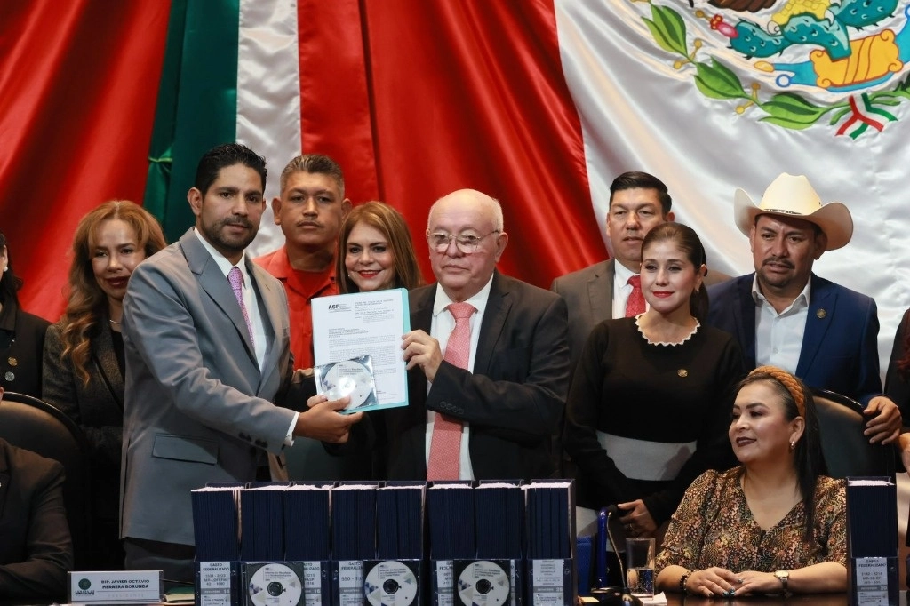 David Rogelio Colmenares durante la presentación de la Auditoría Superior del segundo informe parcial de la Cuenta Pública 2023, en el Salón Verde de la Cámara de Diputados, el 30 de octubre de 2024. Foto Luis Castillo