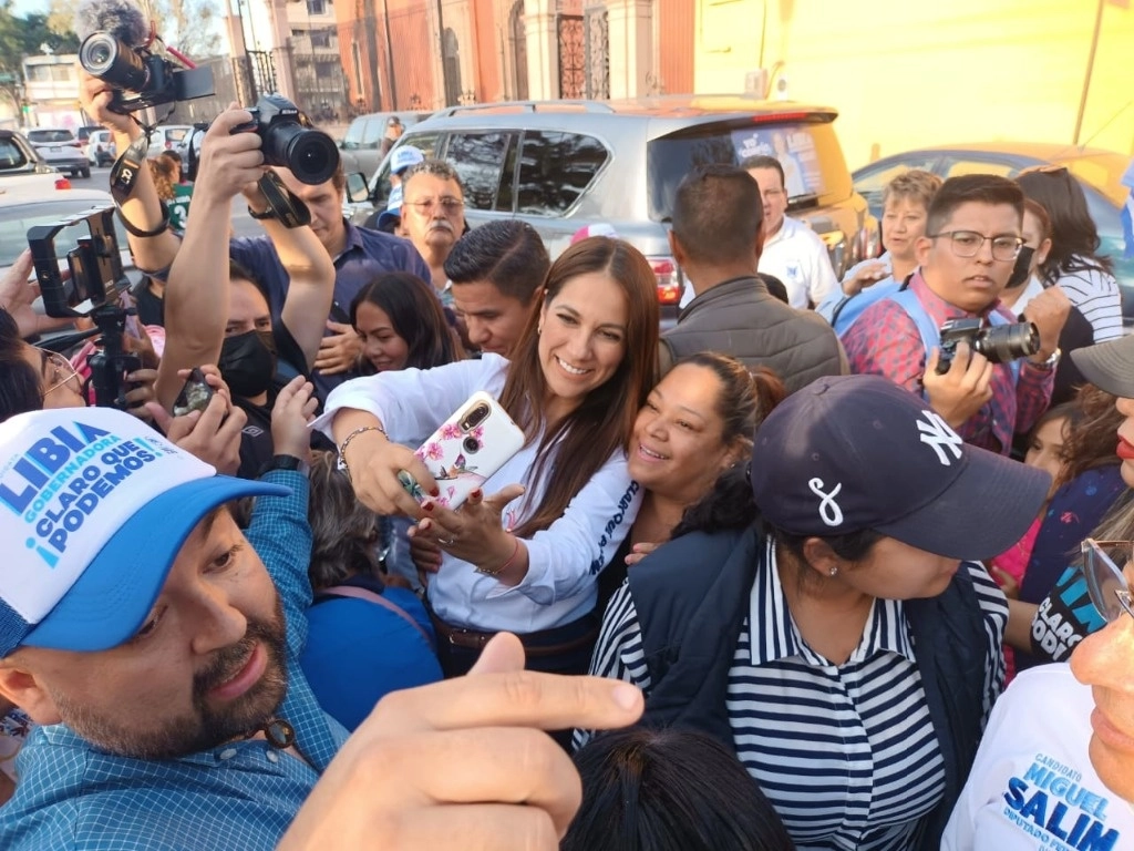 A raíz del asesinato de la abanderada de Morena a la alcaldía de Celaya, la panista Libia García determinó solicitar la seguridad. Foto Carlos García
