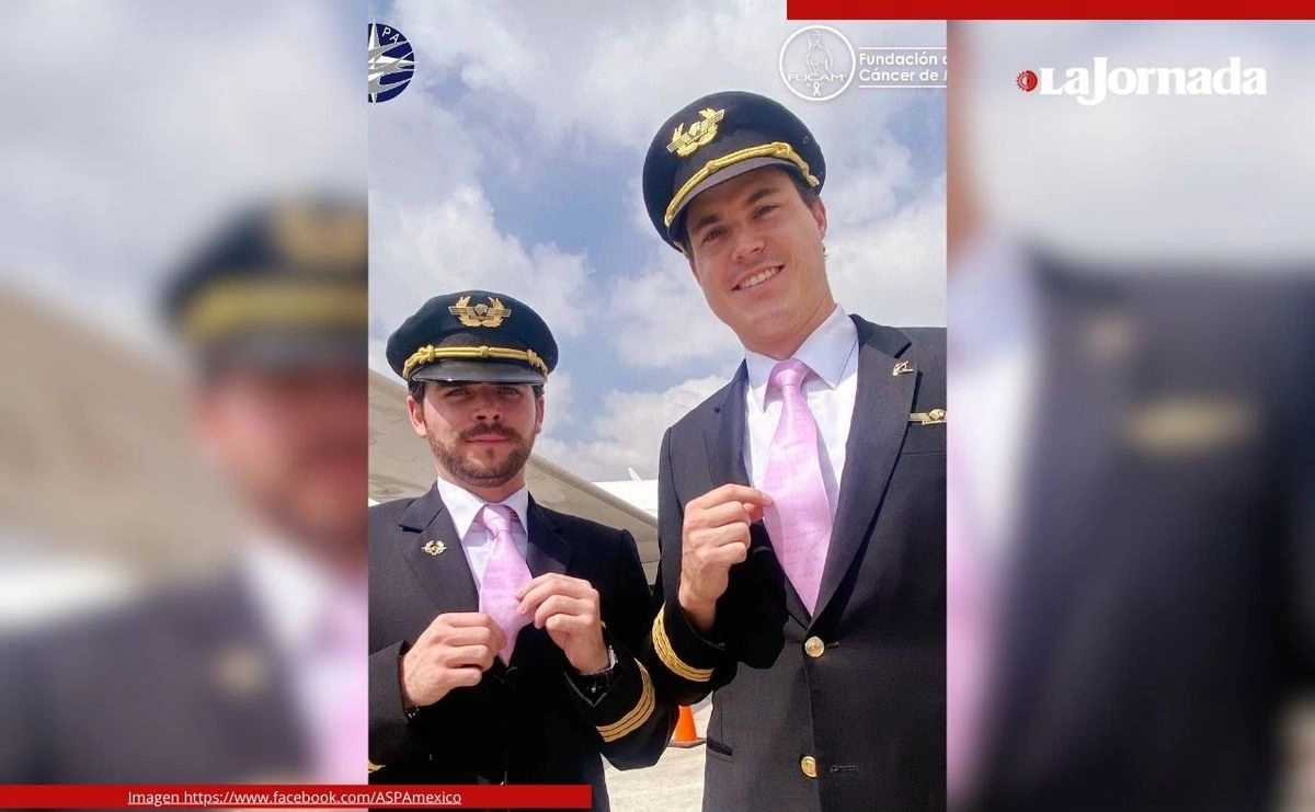 Durante este mes, los pilotos que se sumen realizarán aportaciones voluntarias para adquirir corbatas rosas, las cuales usarán  durante los vuelos como símbolo de compromiso para crear conciencia en la lucha contra esta enfermedad.  Las aportaciones recaudadas durante la campaña serán donadas a  la Fundación contra el Cáncer de Mama que ofrece atención médica integral a miles de mujeres mexicanas que padecen cáncer de mama y cuyos recursos económicos son limitados. 
