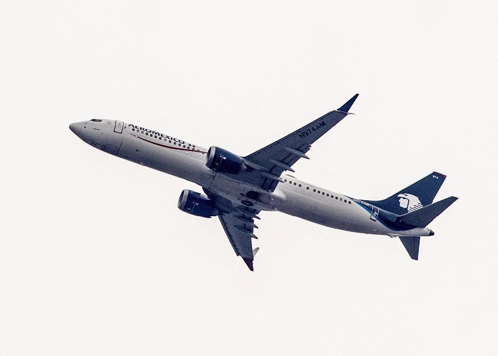 El sindicato de pilotos y la aerolínea Aeroméxico actualmente revisan el CCT luego de 4 años sin cambios debidos a la pandemia del Covid19. Foto La Jornada