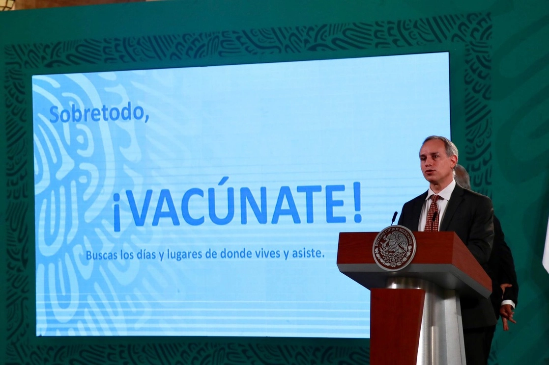 El subsecretario de Salud, Hugo López-Gatell, durante la conferencia matutina desde Palacio Nacional, en la Ciudad de México, el 20 de julio de 2021. Foto Luis Castillo