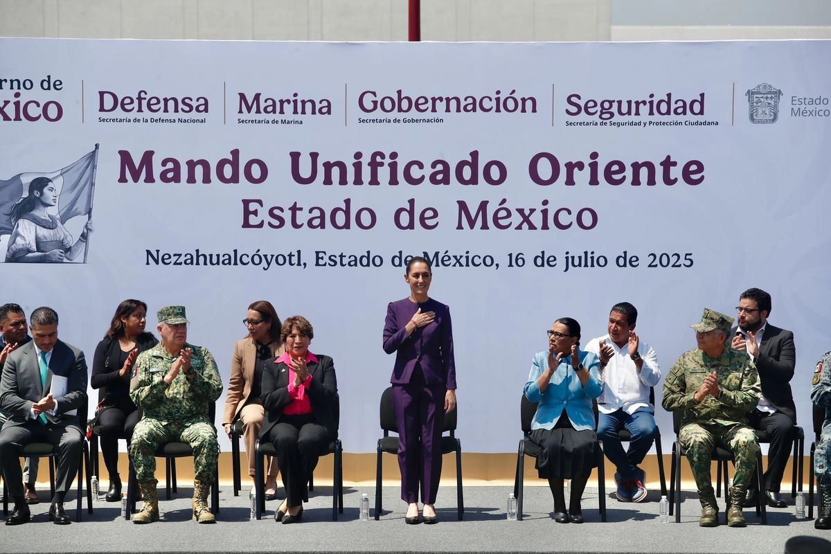 Estrategia de seguridad. Claudia Sheinbaum presentó ayer el Mando Unificado Oriente, un esfuerzo policial para pacificar 11 municipios de la zona conurbada de la Ciudad de México. Foto 